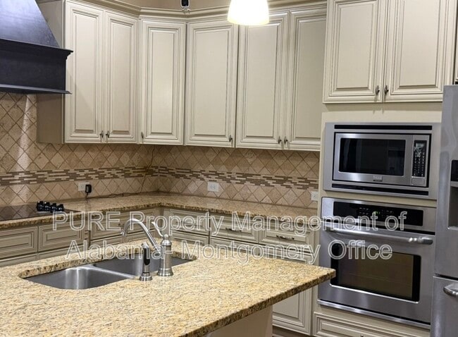 Photo - 170 Sherwood Trail