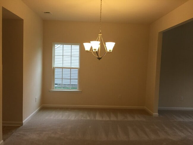 Photo - Spacious 4-Bedroom Richmond Retreat with 2...