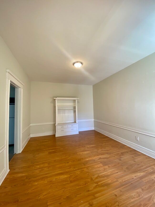 Photo - 3301 Telegraph Ave.