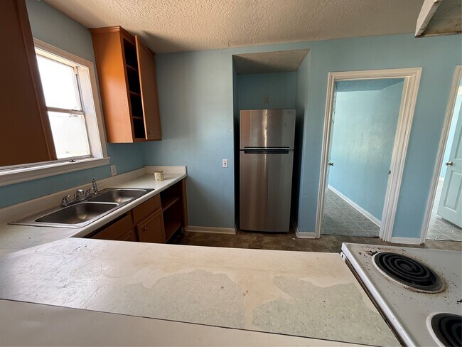 Photo - 1414 East Ave