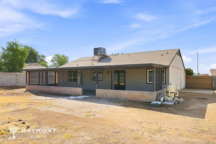 Photo - 7132 W Mercer Ln