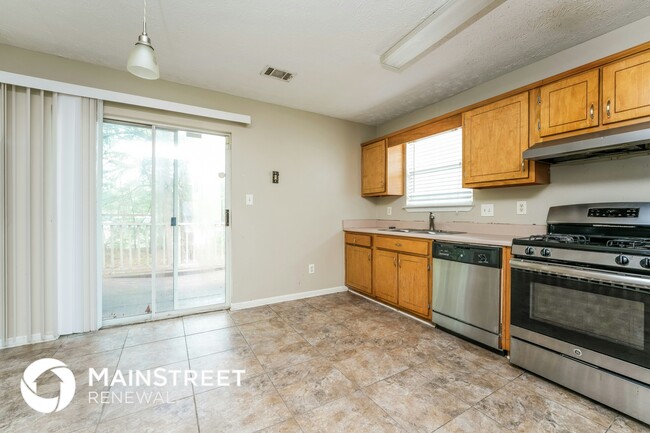 Photo - 5795 Meadowview Rd