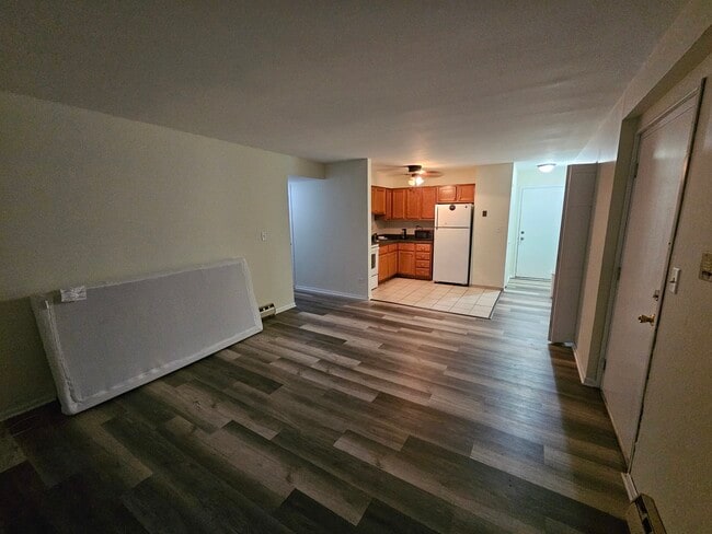 Photo - 737 Lippert Ln Unidad 1N