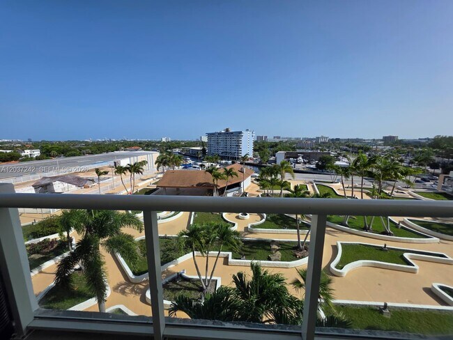 Photo - 13499 Biscayne Blvd Unit 706