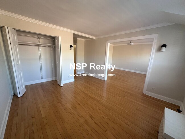 Photo - 733 Elm St Unit 304