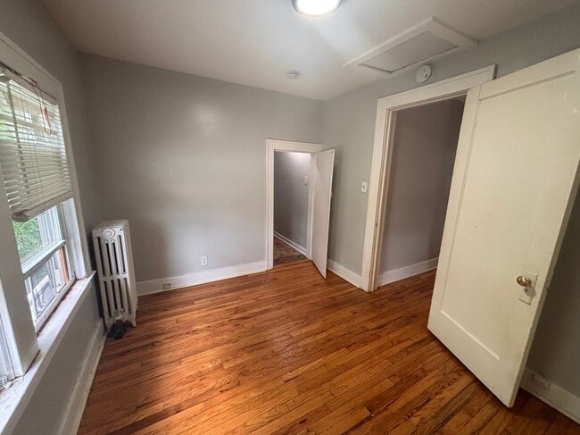 Photo - 963 E Hayes Ave