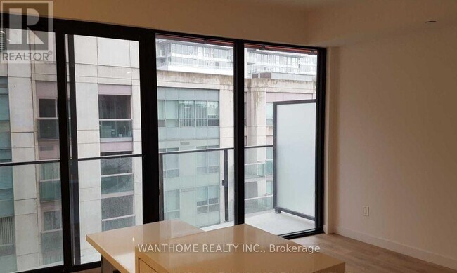 Photo - 215 Queen St W Unit 1212