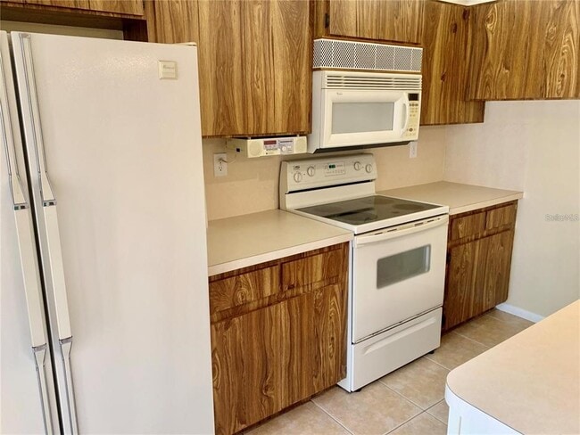 2602 7TH Ct