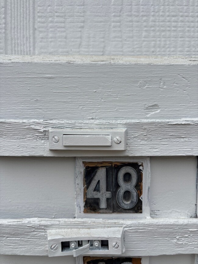 Photo - 48 W Cooper St