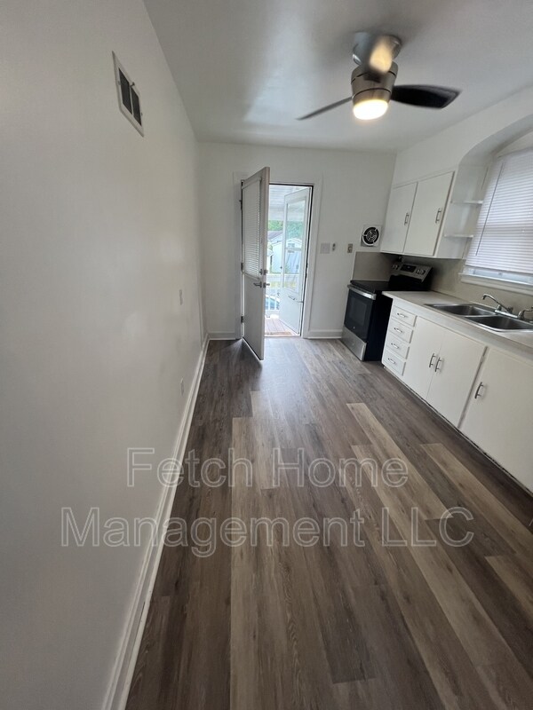 Photo - 2861 Horseshoe Pike