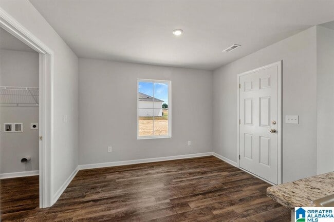 Photo - 1616 SIMMONS St