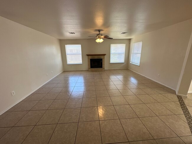 Photo - 503 Delmar Dr