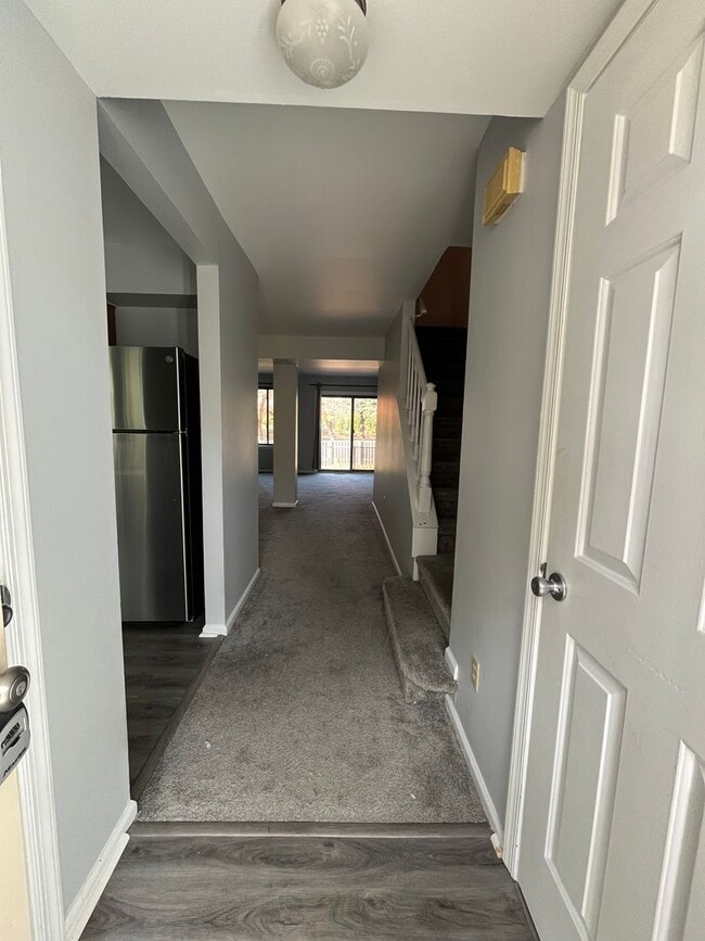 Photo - 3 Bd / 1.5 Bth Newtown Townhouse