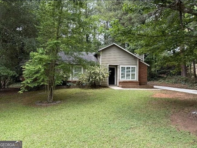 Building Photo - 7799 Park Ln