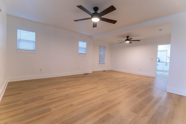 Living Space - 2823 Browning Ave