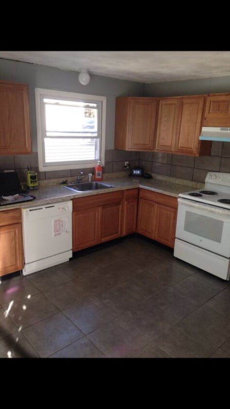 Photo - 230 Roosevelt St