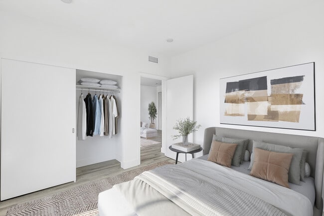 Photo - Perigon at Hancock Park