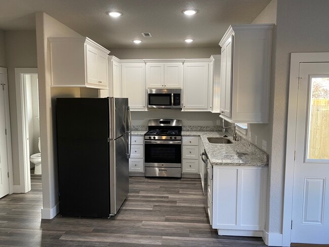 Photo - 3004 SW Garrison Ln