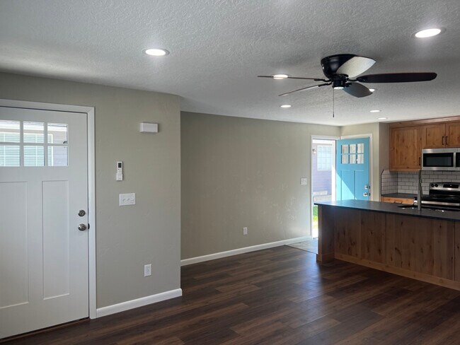 Photo - 1215 S Elder St Unidad 1215 S. Elder St.