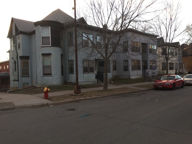 Photo - 697-705 Conway