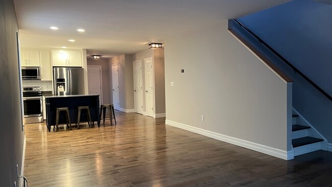 Photo - 201 Juniper Dr