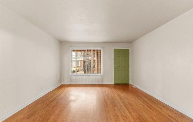 Photo - 61 S Sable Blvd