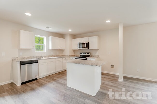 Photo - 19 Iron Horse Ct