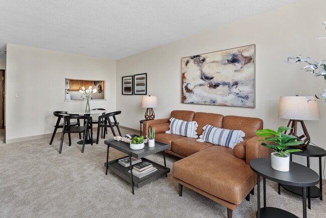 1 BD XL Living Room