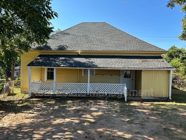 Building Photo - 119 Spalding St Rental