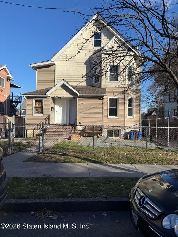 Building Photo - 279 Heberton Ave