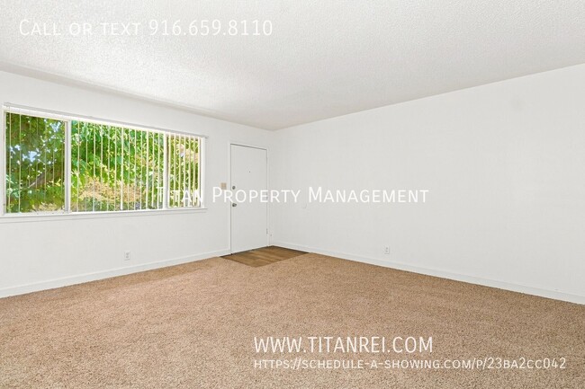 Photo - 4400 Greenholme Dr Unit D