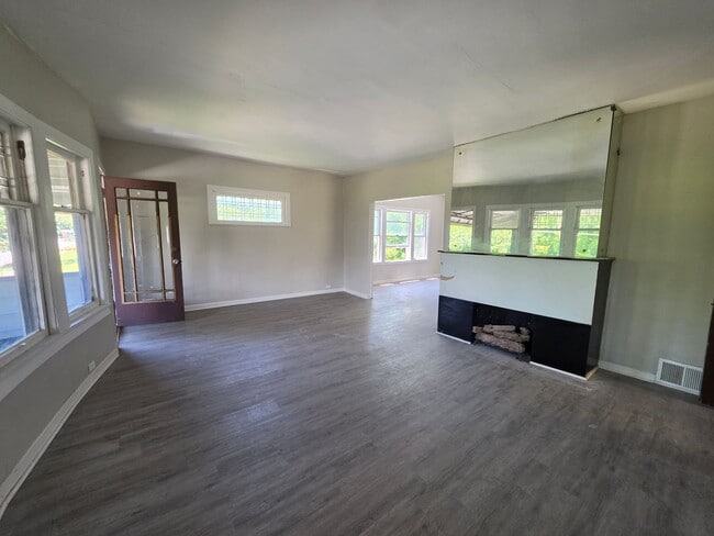 Photo - 11419 Durant Ave Unit Apartment #2