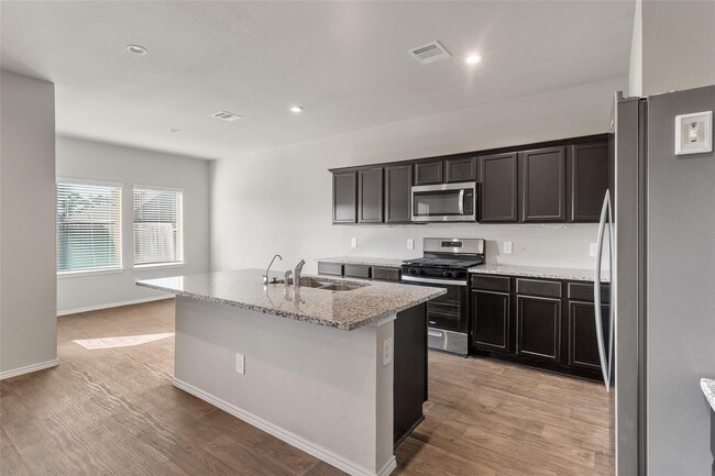 Photo - 40475 Gdn Hts Ln