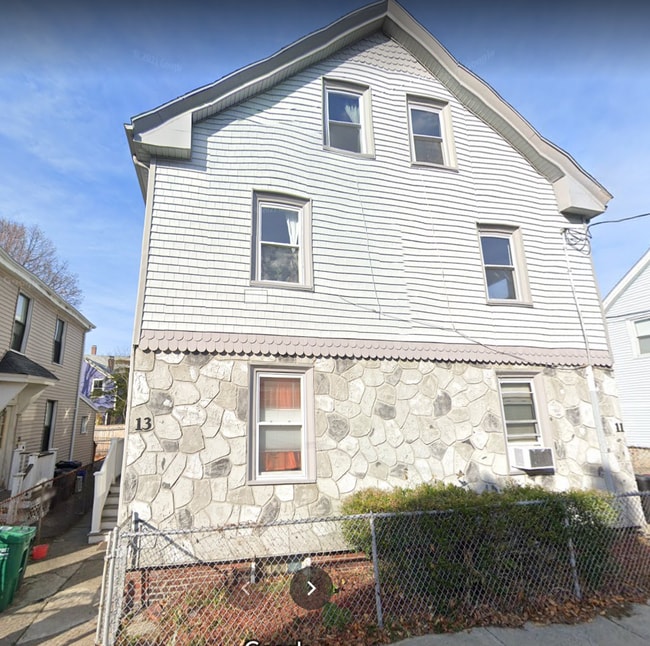 Photo - 13 Andrew St Unit 1
