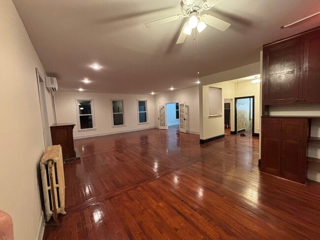 Photo - 941 W 7th St Unit 941