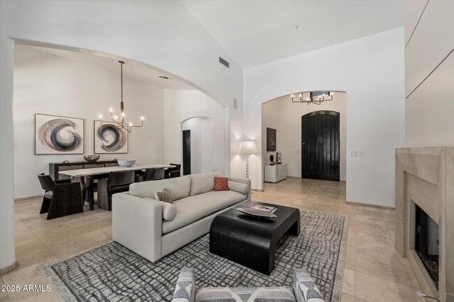 Photo - 10040 N 78th Pl