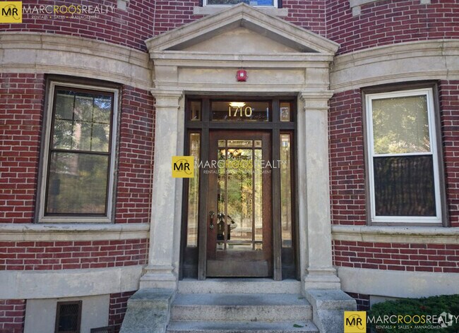 Building Photo - 1710 Commonwealth Ave Rental