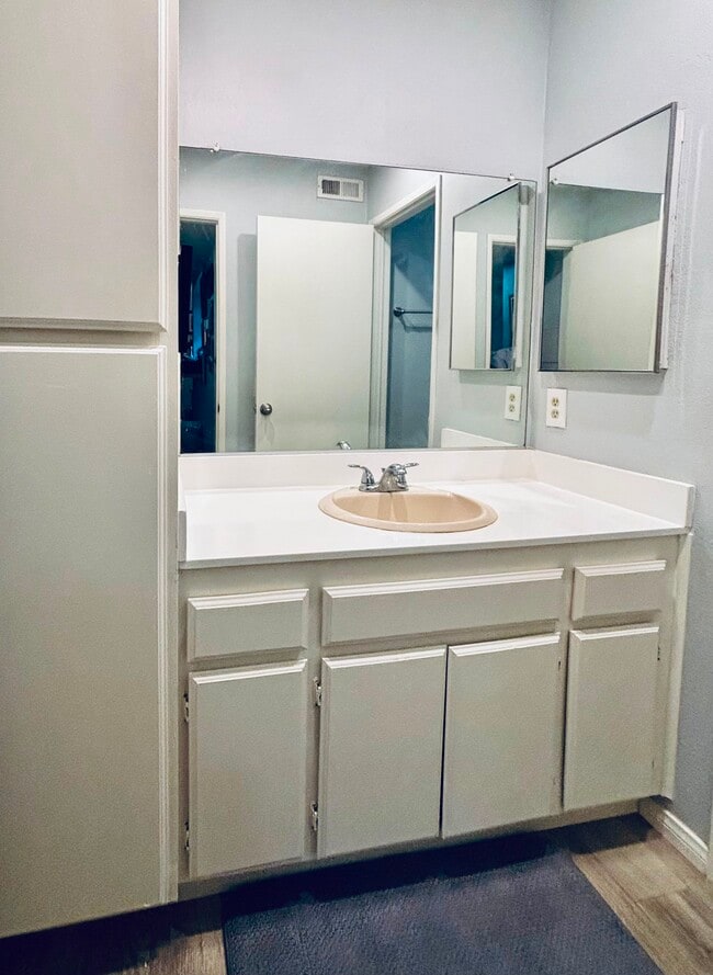 Second bathroom - 9312 Twin Trails Dr Unit 105
