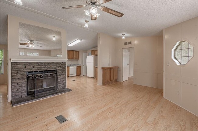 Photo - 1323 Avenue E House