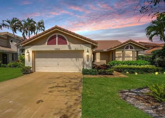 Photo - 10552 Santa Laguna Dr House