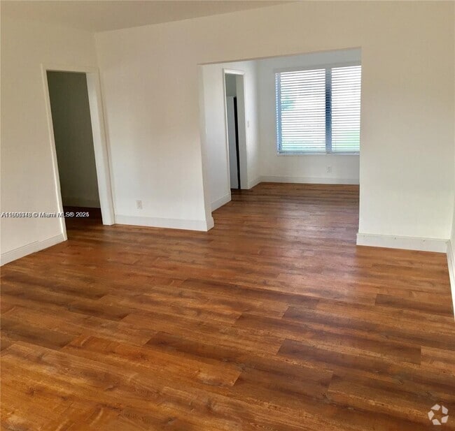 Building Photo - 545 74th St Unit 8 Rental