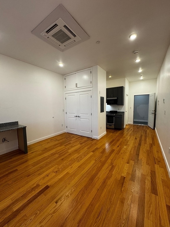 Building Photo - 64 Market St Unit 408