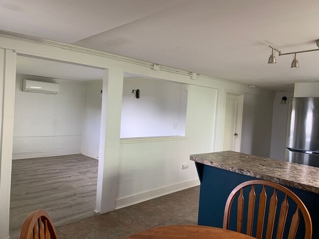 Photo - Darling 1 bedroom, 1 bath in the heart of Wallingford!