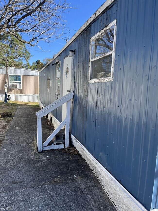 Photo - 2 br, 1 bath Mobile Home - Augusta Grove