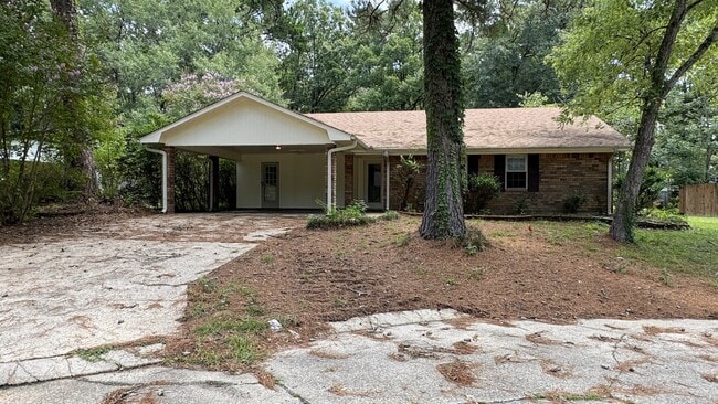 Building Photo - 119 Sparks Dr Rental