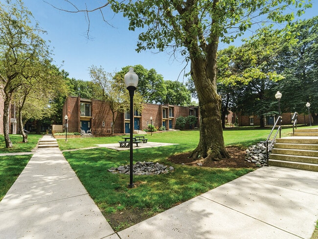 University Heights Apartments