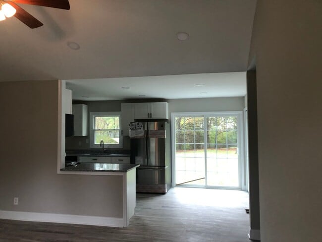 204 Moritz Rd