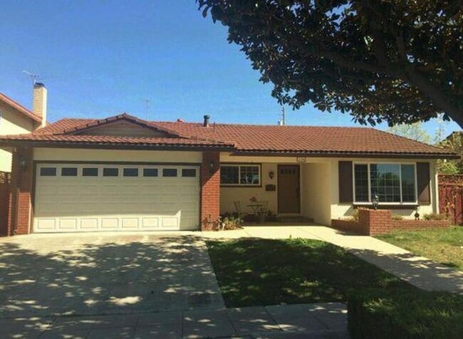 Photo - 238 S Park Victoria Dr