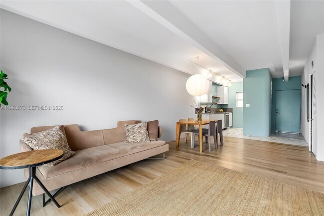 Photo - 1840 Jefferson Ave Unit 302