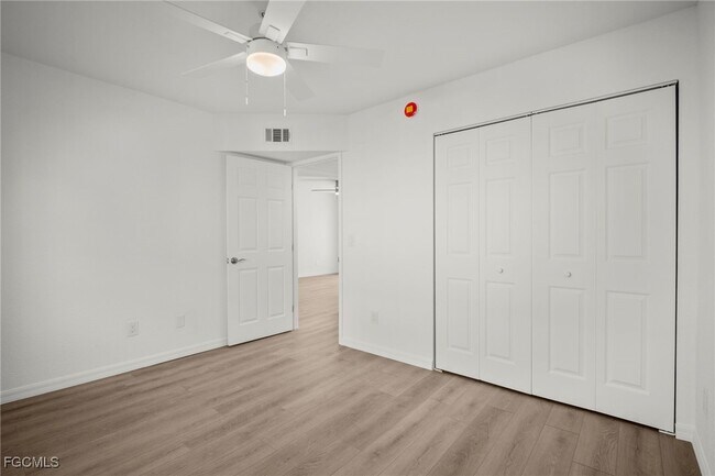 Photo - 16881 Davis Rd Unit 214